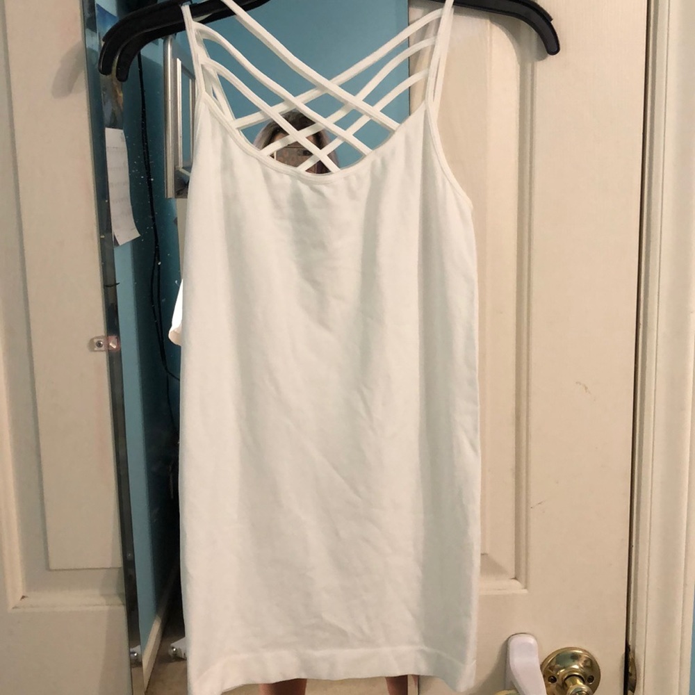 Fitted cross cross tank